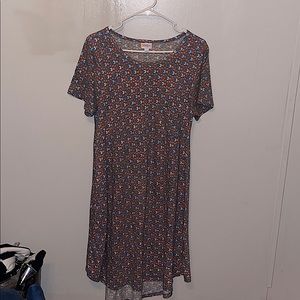 LuLaroe CARLY Large. ❤️